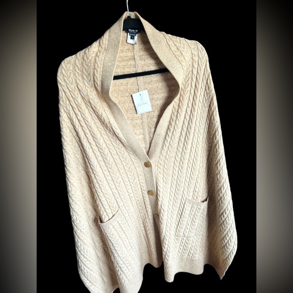 Worth Sweaters - NWOT Worth New York beige sweater cardigan size small, extra buttons